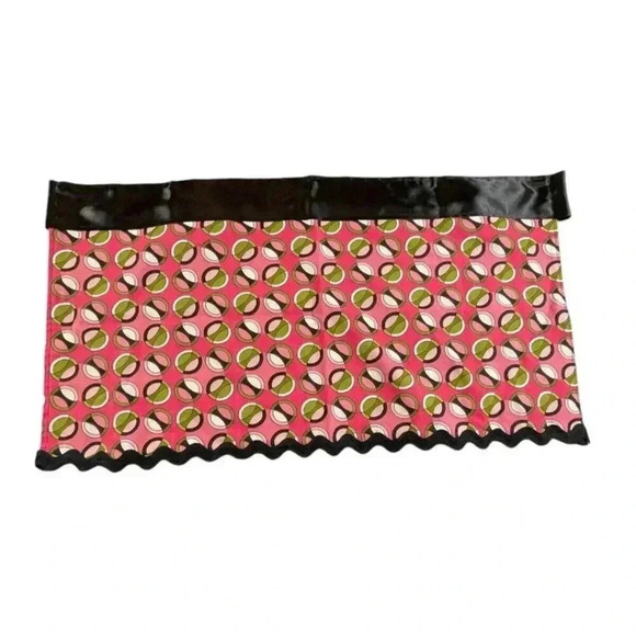 Handmade Pink Retro Print Half Apron with Black Ribbon Tie - Picture 2 of 7